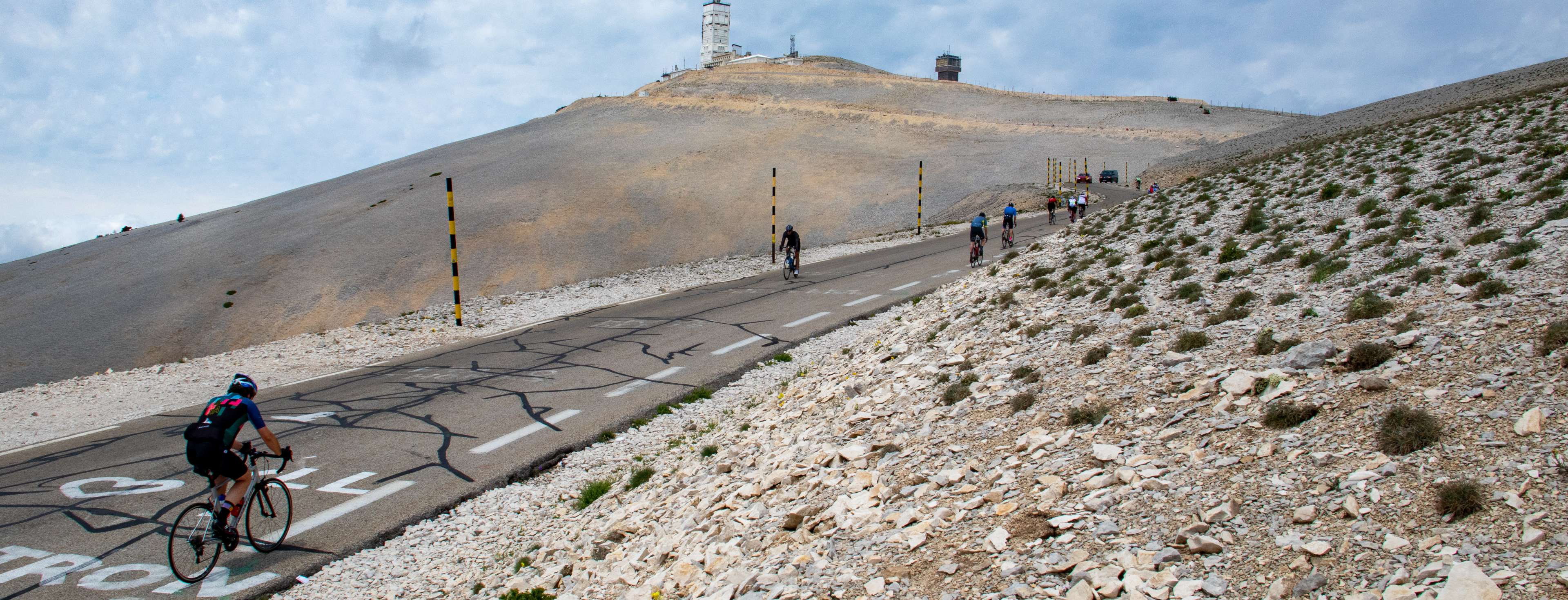 Mont Ventoux beklimmen: tips, voorbereiding en routes