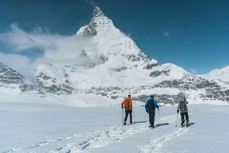Sneeuwschoenwandelen: wat is het en hoe begin je eraan?