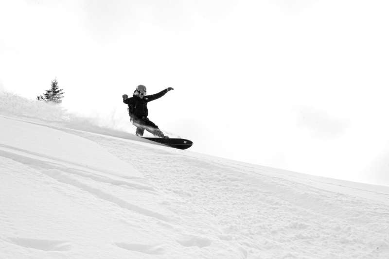 Splitboarden: het ultieme offpiste-avontuur voor snowboarders